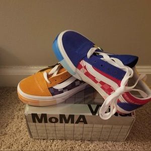 BRAND NEW Vans MoMa kid size 13